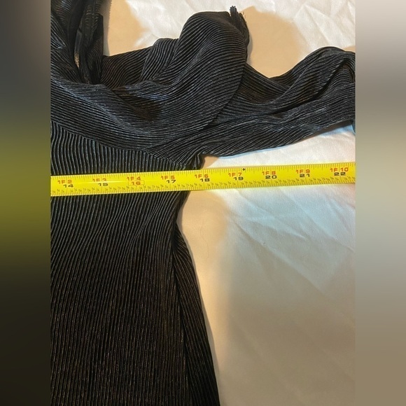 LC LAUREN CONRAD RUNWAY Top Ruffle Pleated Long Sleeves Black Blouse Shirt Sz XS - Picture 7 of 10